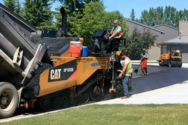 Best Driveway Paver Sealing  in Jeanerette, LA